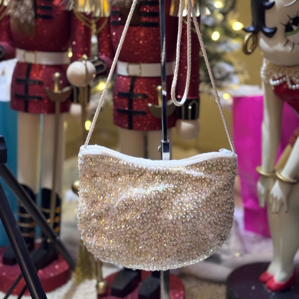 White Beaded Crossbody Purse